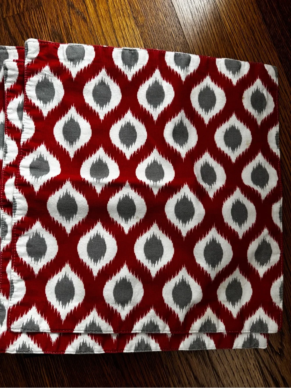 N/A set red